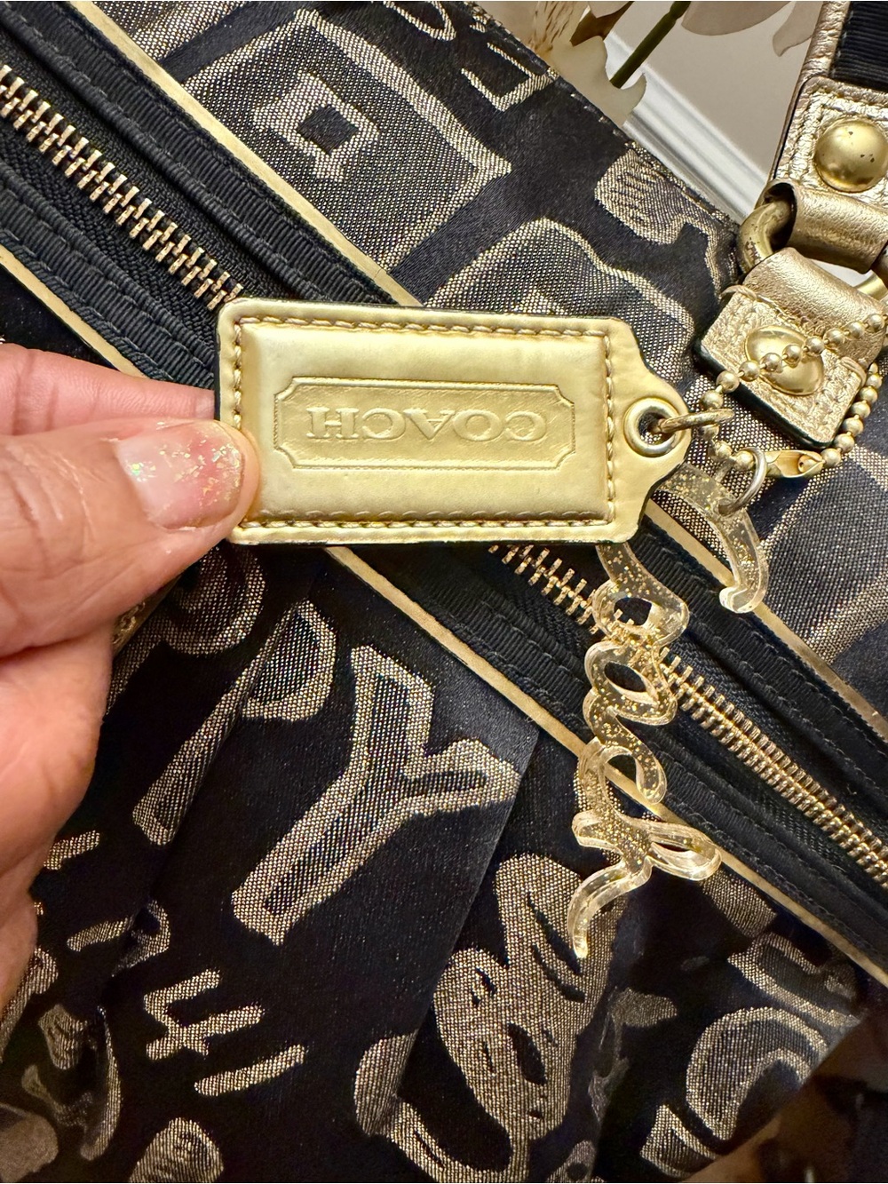 Coach Poppy Storypatch Glam Tote - Picture 4 of 15
